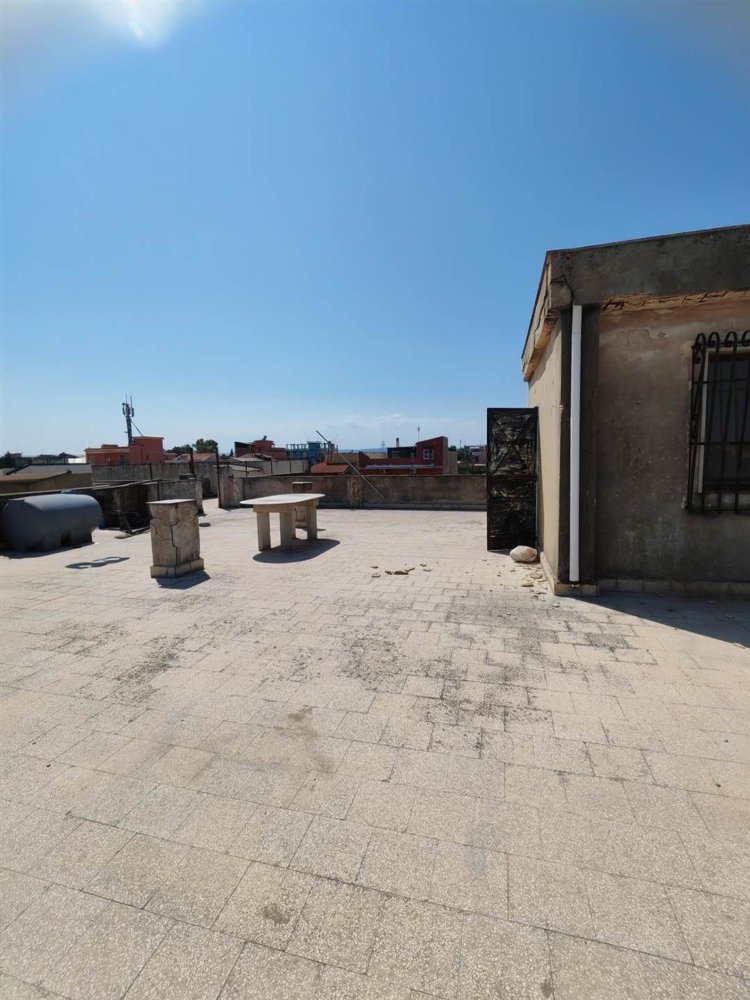 6 bedrooms Apartment in Syracuse, Italy No. 328566