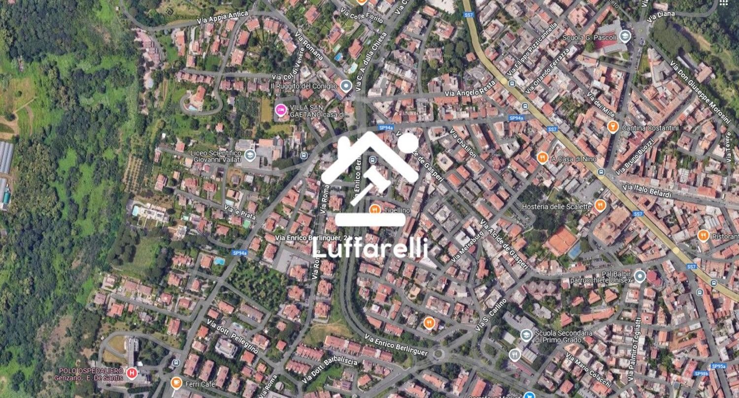 Apartamento de 3 habitaciónes en Fiumicino, Italy No. 199404