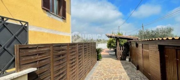 4 rooms Villa in Velletri, Italy No. 42003 93