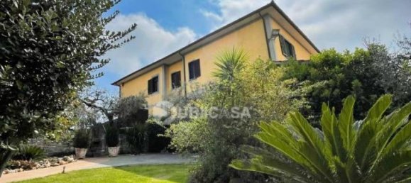 4 rooms Villa in Velletri, Italy No. 42003 5