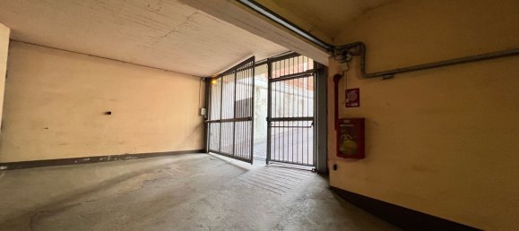 13m² Garage in Rivoli, Italy No. 374947 5