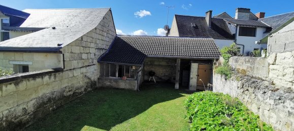Casa de 5 dormitorios en Bourgueil, France No. 69386 18