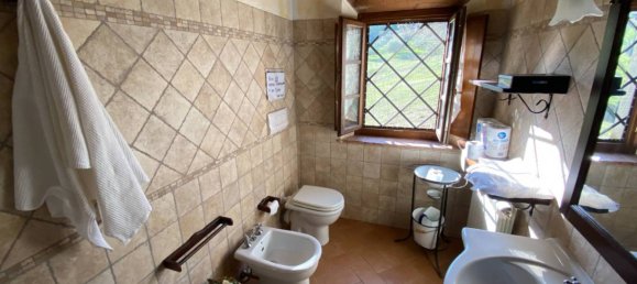 3 bedrooms House in Castelnuovo di Val di Cecina, Italy No. 83795 21