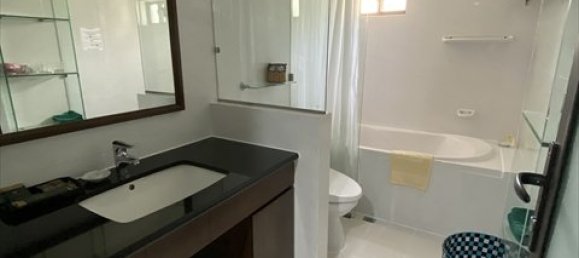 Apartamento T1 em District 1, Vietnam N.º 13815 6