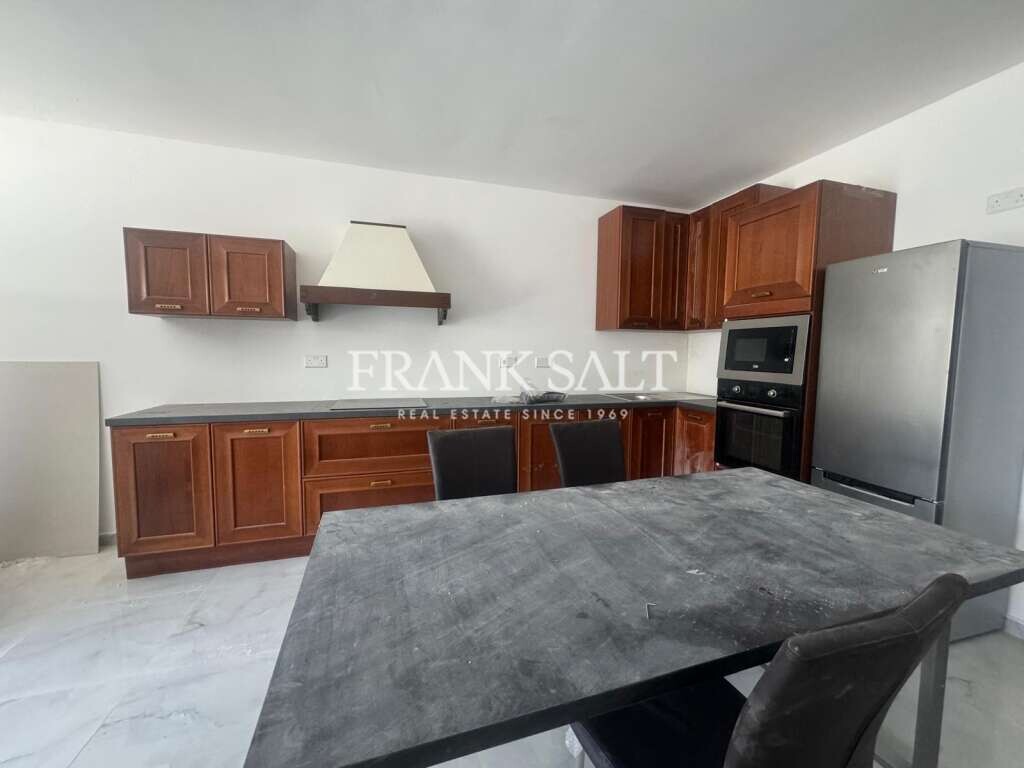 2 bedrooms Apartment in Sannat, Malta No. 6047