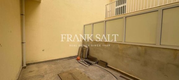 2 bedrooms Apartment in Sannat, Malta No. 6047 9