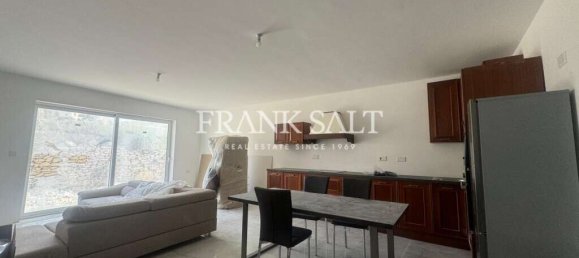 2 bedrooms Apartment in Sannat, Malta No. 6047 3