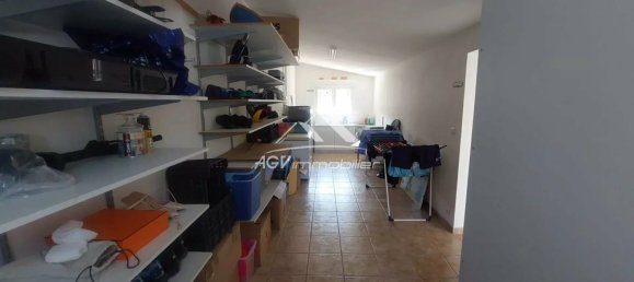 Gewerbliche Immobilie in Gard, France 900m², Nr. 298267 16