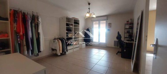 Gewerbliche Immobilie in Gard, France 900m², Nr. 298267 19