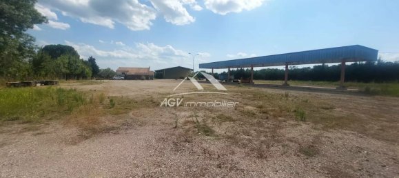 Gewerbliche Immobilie in Gard, France 900m², Nr. 298267 13