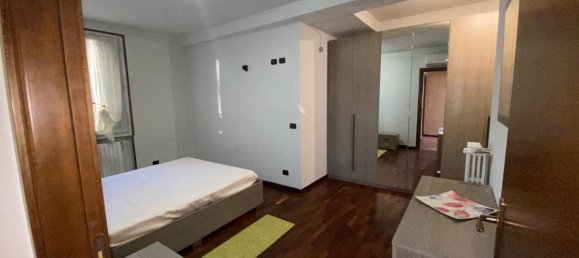 3 bedrooms Apartment in Cameri, Italy No. 374622 6