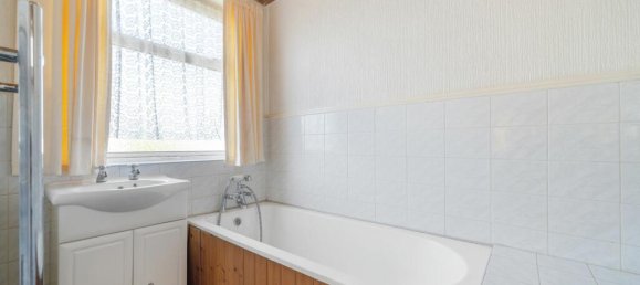 3 bedrooms House in Beckenham, United Kingdom No. 3009 13