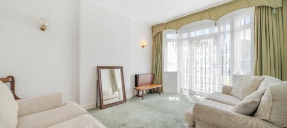 3 bedrooms House in Beckenham, United Kingdom No. 3009 8