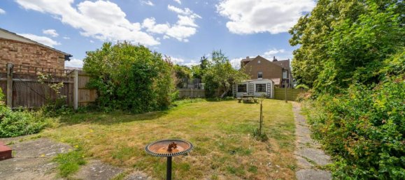 3 bedrooms House in Beckenham, United Kingdom No. 3009 2