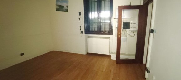 355m² Building in Gallarate, Italy No. 363514 18