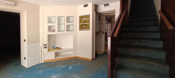 355m² Building in Gallarate, Italy No. 363514 11