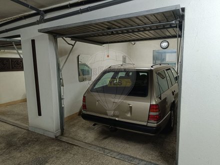 Коммерческая недвижимость 15м² в Казал ди Камбра, Португалия № 74029