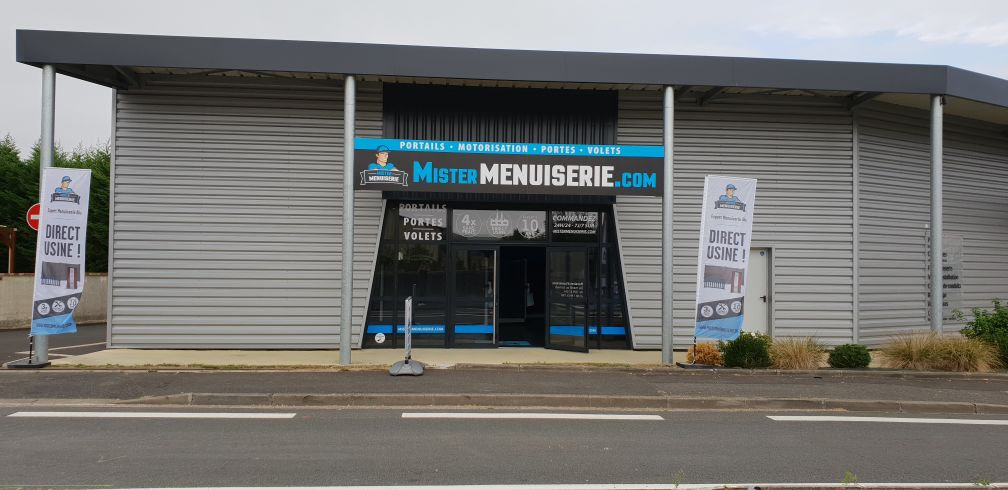 Коммерческая недвижимость 162м² в Тур, Франция № 87873