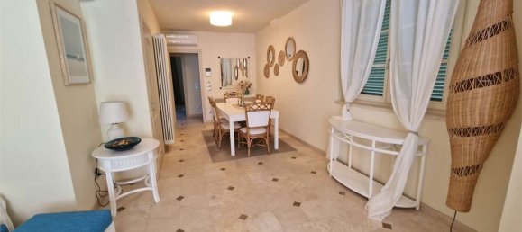 6 chambres Villa à Forte dei Marmi, Italy No. 345718 17