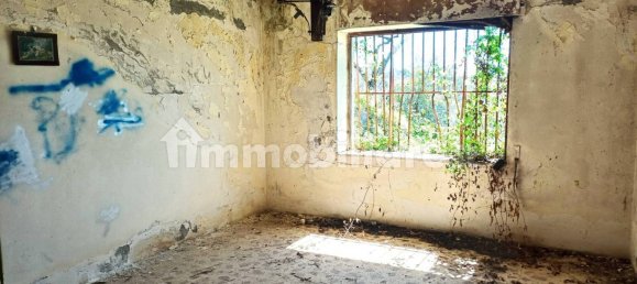 Дом с 2 спальнями в Катандзаро, Италия № 228592 7