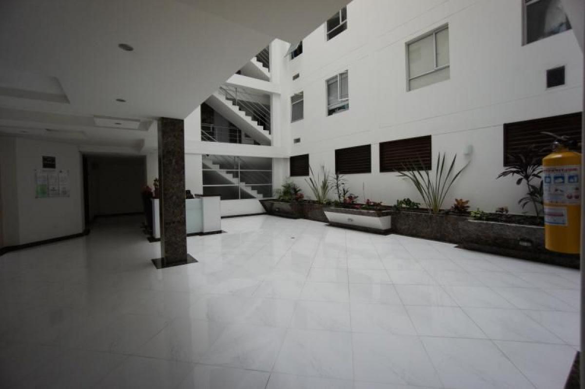 Дом с 3 спальнями в Богота, Колумбия № 9704