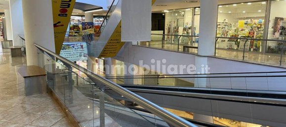 226m² Commercial property in Rocca San Giovanni, Italy No. 164944 12