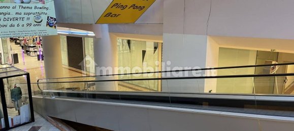 226m² Commercial property in Rocca San Giovanni, Italy No. 164944 9