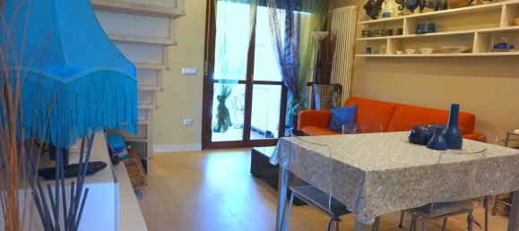 3 bedrooms House in Comacchio, Italy No. 317484 8