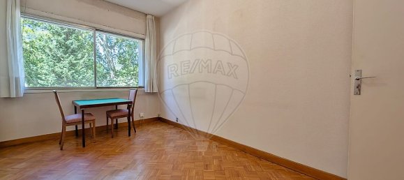 113m² Office in Marseille, France No. 329791 5