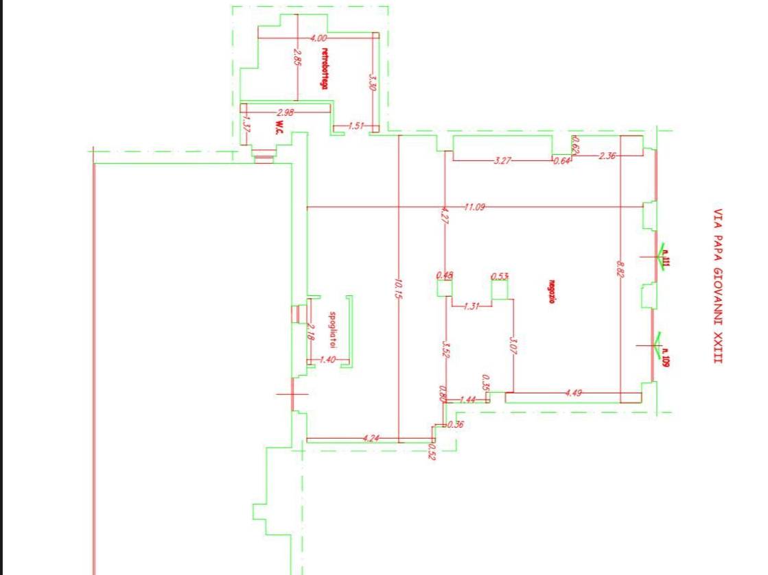 3 rooms Commercial property in Vico del Gargano, Italy No. 22431