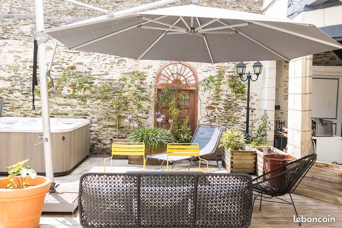 4 bedrooms House in Angers, France No. 312730