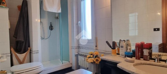 Apartamento de 1 dormitorio en Genoa, Italy No. 231922 22