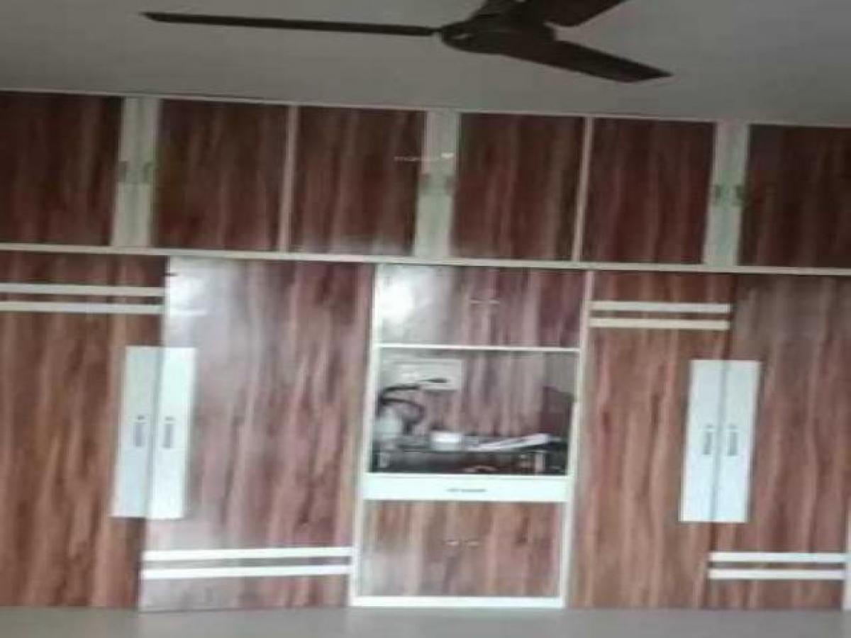 2 bedrooms House in Mumbai, India No. 4559