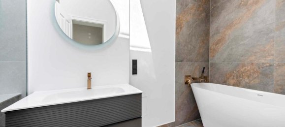 4 bedrooms Apartment in Hamburg-Nord, Germany No. 363018 7