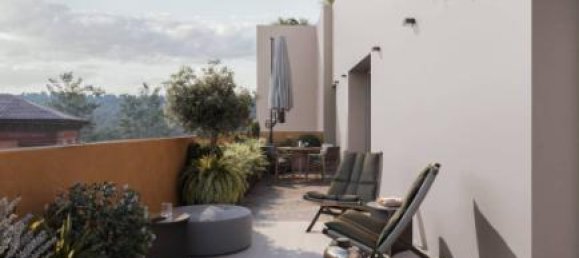 5 rooms Apartment in Bologna, Italy No. 35066 2