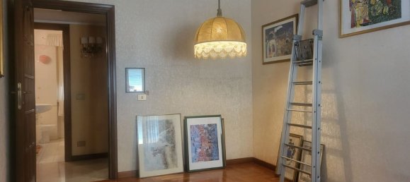 3 bedrooms Apartment in Rome, Italy No. 341784 23