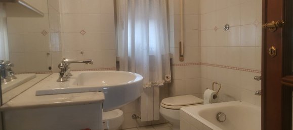 3 bedrooms Apartment in Rome, Italy No. 341784 26