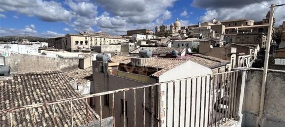 5-Zimmer Wohnung in Noto, Italy, Nr. 299040 5