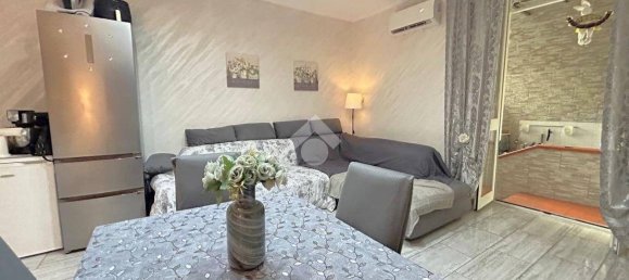 2 bedrooms Apartment in Naples, Italy No. 33962 14