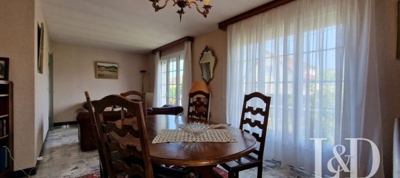 4 Schlafzimmer Haus in Compiegne, France, Nr. 254705 3
