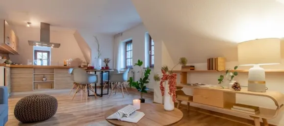 Здание с 10 комнатами в Цвиккау, Германия № 196240 7