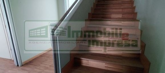 860m² Office in Busto Arsizio, Italy No. 85106 16