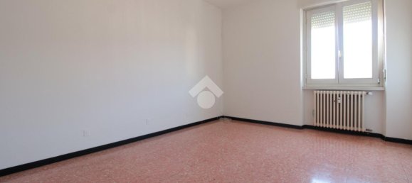 3 rooms Apartment in Trezzo sull'Adda, Italy No. 15525 2