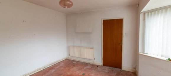 Дом с 3 спальнями в Ярм, Великобритания № 2040 3