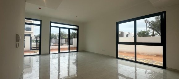 Adosado de 3 dormitorios en Mina Al Arab, UAE No. 106854 3