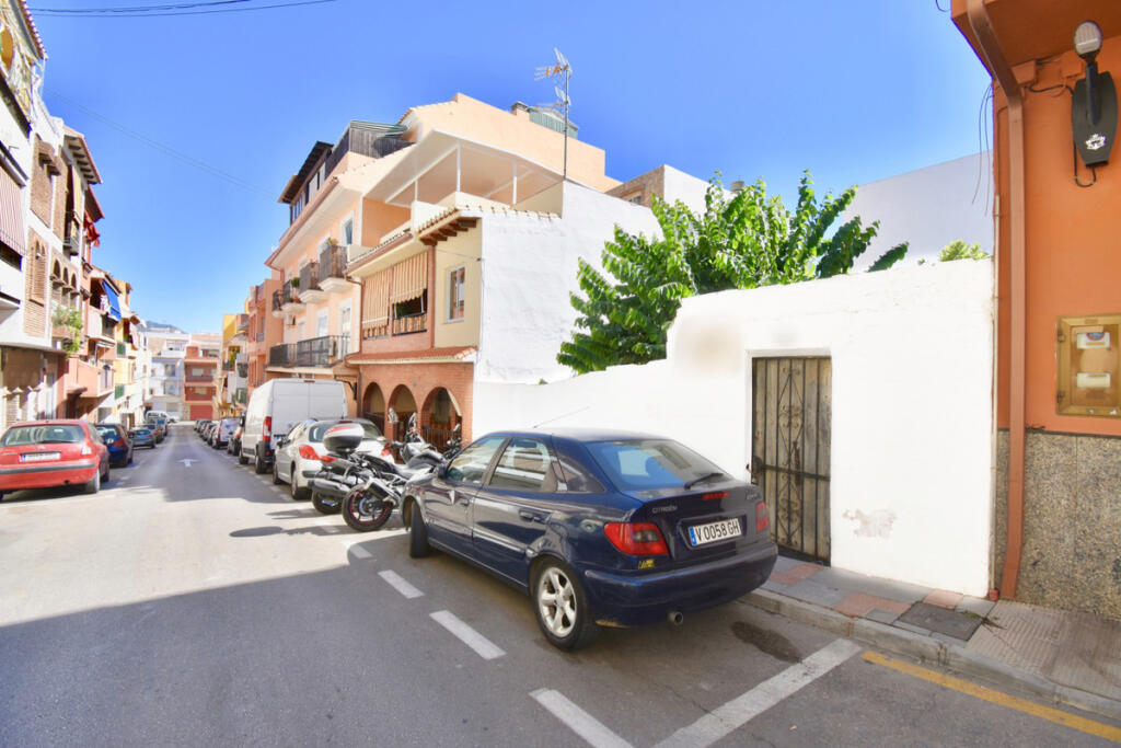  Land in Mijas, Spain No. 64113