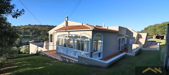 3 Schlafzimmer Villa in Faro, Portugal, Nr. 103432 4