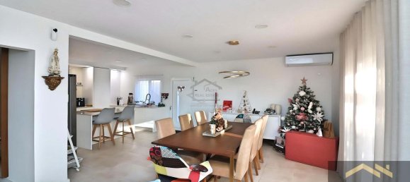 3 Schlafzimmer Villa in Faro, Portugal, Nr. 103432 9