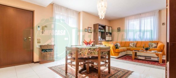 3 bedrooms Villa in Lainate, Italy No. 72317 21