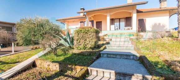 3 bedrooms Villa in Lainate, Italy No. 72317 22